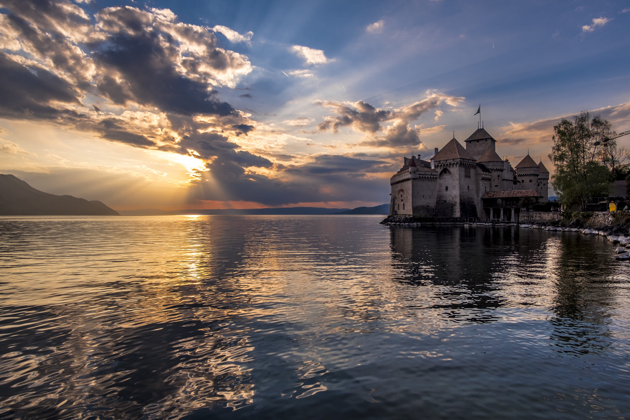 26-27 V08 Le château de Chillon et Vevey