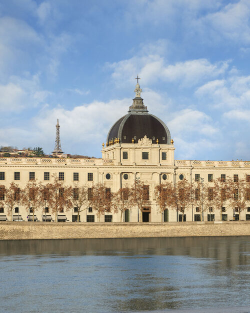 26-27 V17 La prison Saint-Paul et l'Hôtel-Dieu à Lyon
